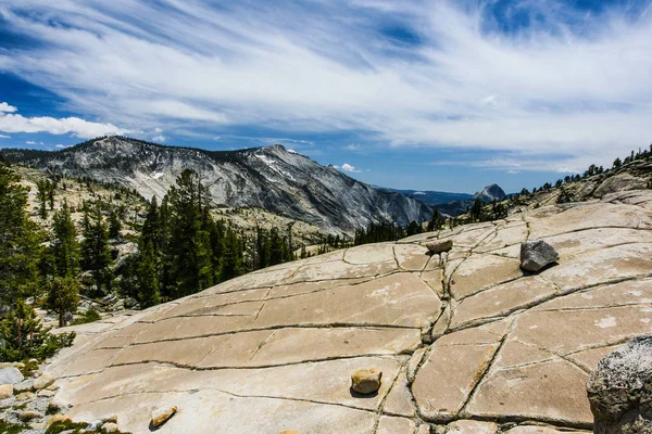 Olmstead Punkt Parku Narodowym Yosemite Kalifornii — Zdjęcie stockowe