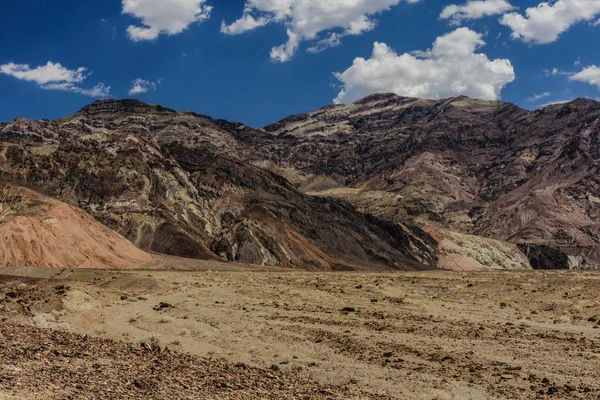 California 'da Death Valley Ulusal Parkı 'nda sanatçı sürücüsü, Amerika Birleşik Devletleri — Stok fotoğraf