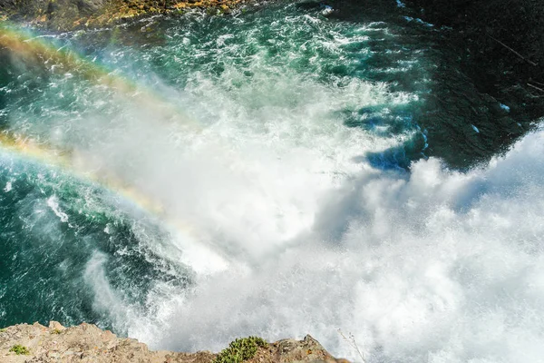 Грані верхньої падає в Yellowstone Національний парк в Вайомінг, Сполучені Штати — стокове фото