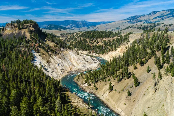 Calcite Springs Overlook en el Parque Nacional Yellowstone en Wyoming, Estados Unidos — Foto de Stock