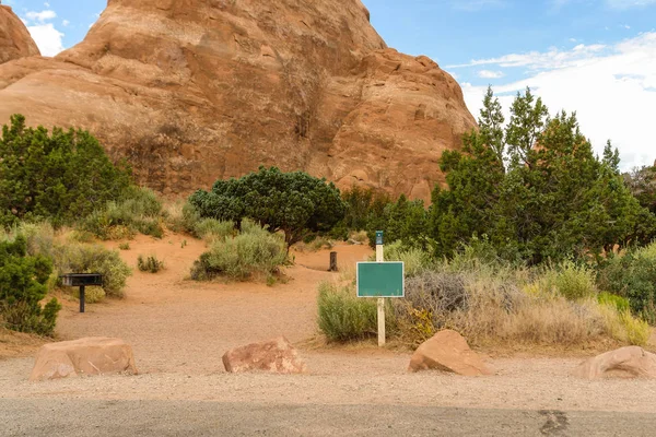 Devil 's Garden Campground i Arches nasjonalpark i Utah, USA stockbilde