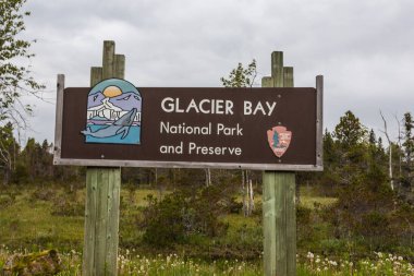 Alaska, Amerika Birleşik Devletleri Glacier Bay Milli Parkı giriş Işareti
