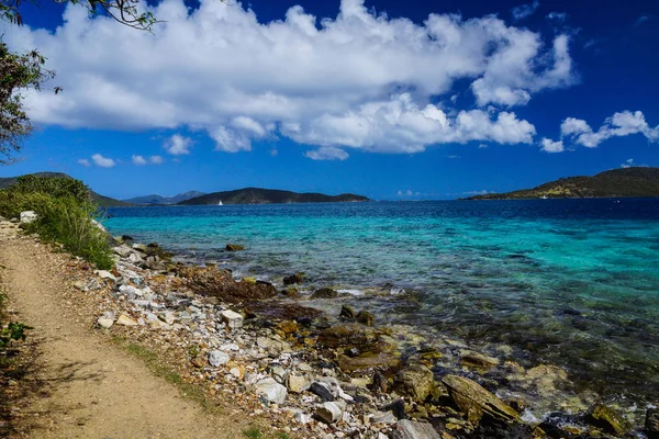Leinster Bay Trail in Virgin Islands National Park on the island of St. John, United States — Stock Photo, Image