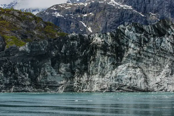 Glaciar Margerie en el Parque Nacional Glacier Bay en Alaska, Estados Unidos — Foto de Stock
