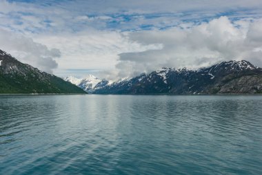 Alaska, Amerika Birleşik Devletleri Glacier Bay Milli Parkı 'nda Rendu giriş