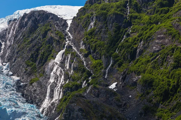 Prince William Sound en el Bosque Nacional de Chugach en Alaska, Estados Unidos —  Fotos de Stock