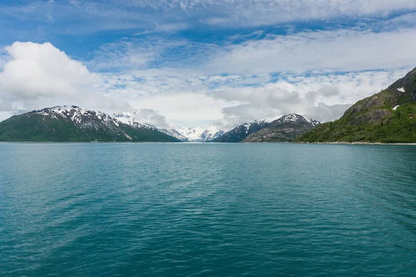 Rendu Inlet in Glacier Bay National Park in Alaska, Estados Unidos — Fotografia de Stock