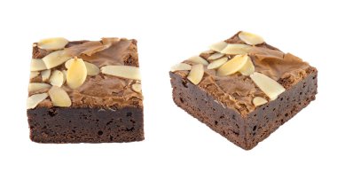 Çikolatalı brownie beyaz zemin üzerine kapatın. İzole