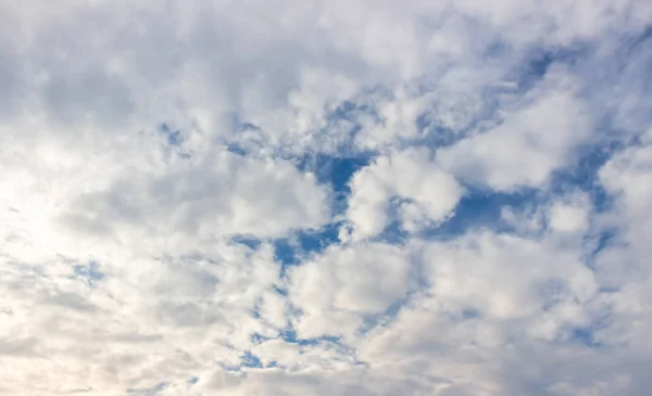 Fehér Bolyhos Felhők Kék — Stock Fotó
