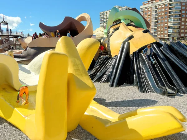 Valencia, Nisan 08: Gulliver Bahçesi Turia'nın Gardens, İspanya 2018.