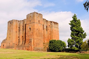 Kenilworth, Ağustos 06: Görünümünü Kenilworth Castle, İngiltere'de 2018 kalıntıları. Kalenin onikinci yüzyıldan kalma en eski parçası.
