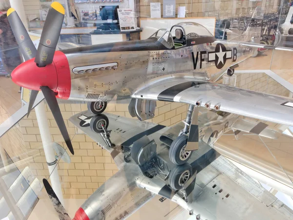 Cosford, Ağustos 07: Kraliyet Hava Kuvvetleri Müzesi, İngiltere 2018. Mustang P51-D - model yaptı ve David Glen Msc tarafından bağışlanan el oldu..