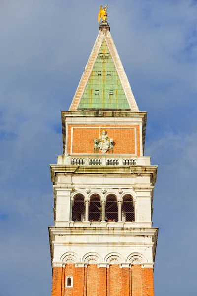 Καμπαναριό με το όνομα "Campanile di San Marco" στη Βενετία, Ιταλία — Φωτογραφία Αρχείου