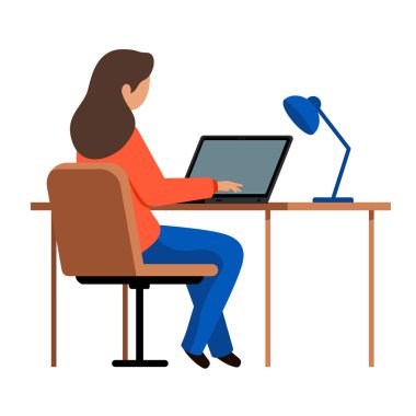 Masada bir sandalyede oturan ve tipik kız. Bilgisayar ofiste çalışan genç bir kadın.