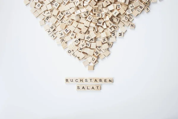 Buchstabensalat Aus Scrabble Steinen — Foto de Stock