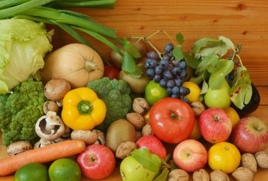 birçok meyve ve sebzeler