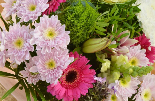 güzel ve renkli buket