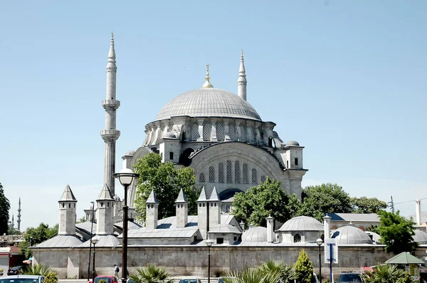 阿加清真寺 阿加卡米 伊斯坦布尔 土耳其 埃米努努 — 图库照片