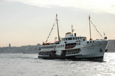Turistik Tur-Boğaziçi, İstanbul-Türkiye.