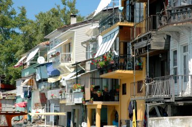 Beykoz, İstanbul kentinde ünlü ilçe ve turistik yerdir. Karadeniz 'in kuzeyinde yer almaktadır. Ayrıca yusa Tepesi 'nde bulunan Peygamber yusa mezarı. Beykoz, Doğa ve eski evler ve eski çarşı olduğunu iyi bilinmektedir.