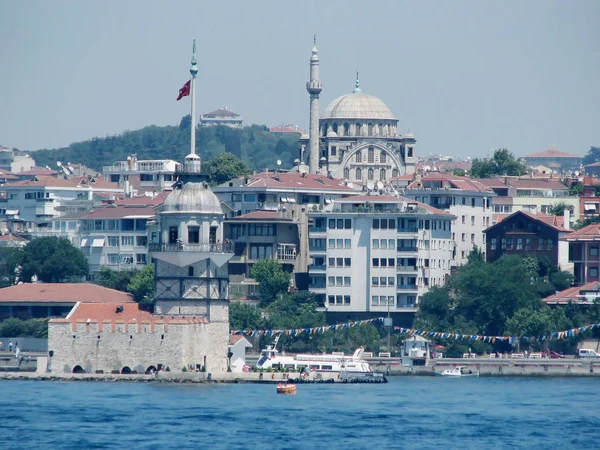 Mädchenturm Kulesi Fatih Sultan Mehmet Moschee Istanbul Türkei — Stockfoto