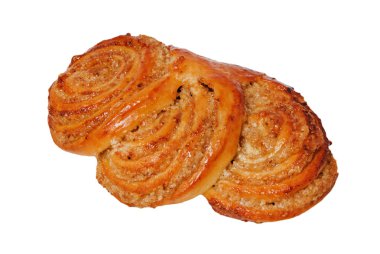 Beyaz izole arka plan üzerinde lezzetli tarçın topuz