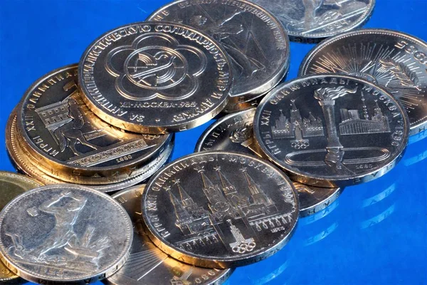 Numismatics or coin collecting, studies the history of coinage and monetary circulation in different countries of the world and the identification of numismatic monuments of culture. It helps to fill gaps in historical science.