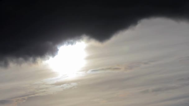 Nuage Sombre Passant Travers Ciel Contraste Élevé Time Lapse — Video