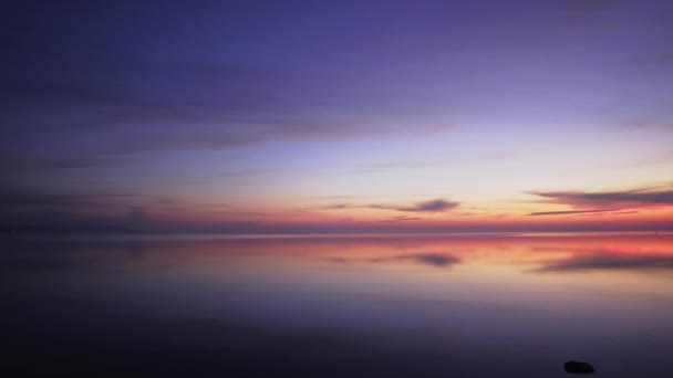 Видео Озера Восхода Солнца — стоковое видео