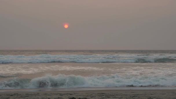 Ondas Oceânicas Pôr Sol — Vídeo de Stock