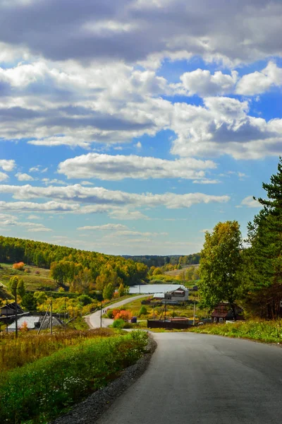 Road Leading Village — Stock Photo, Image