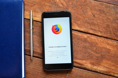 internette bilgi aramak için mobil uygulama