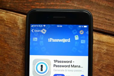 akıllı telefonda parola kaydetme ve yönetmek için mobil uygulama