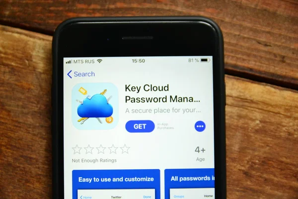 bir smartp üzerinde şifreleri kaydetmek ve yönetmek için mobil uygulama