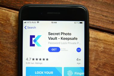 bir smartp üzerinde şifreleri kaydetmek ve yönetmek için mobil uygulama