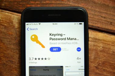 bir smartp üzerinde şifreleri kaydetmek ve yönetmek için mobil uygulama