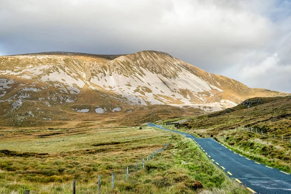 Agit Une Route Montagne Éloignée Donegal Irlande — Photo