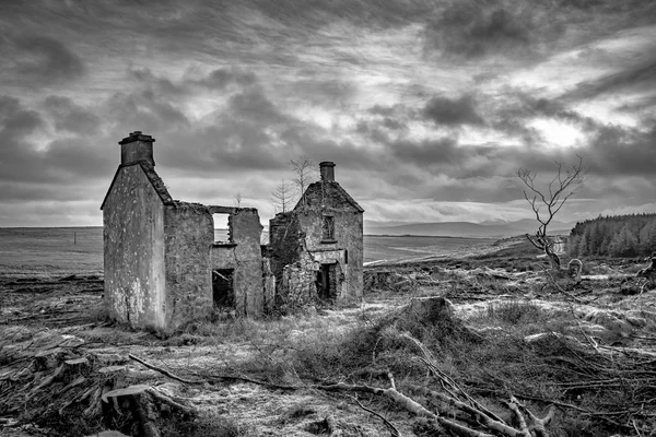 Ruines Van Een Oude Ierse Boerderij Bergen Van Doengal — Stockfoto