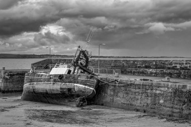 Bir tekne onun zaman geçmiş