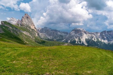 Dolimites görünümü