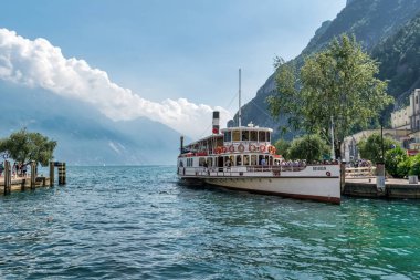 Garda Gölü Feribot