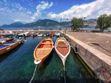 Bardolino'da Tekneler