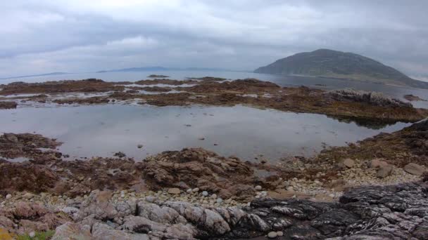 Zeitraffer Videoaufnahmen Der Flut Der Felsigen Küste Der Grafschaft Donegal — Stockvideo