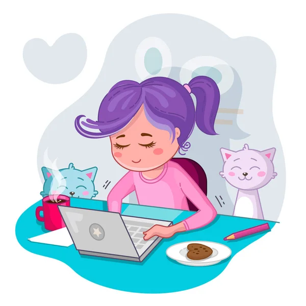 Evde ders çalışıyorum. Online eğitim. Evde kal. Evden çalışıyorum. Genç bir kadın dizüstü bilgisayarı ve kedileri olan bir masada oturuyor..