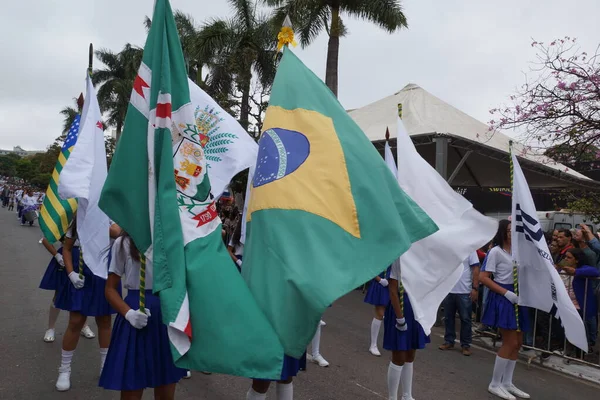 2018年9月7日 为庆祝巴西独立日 巴西平民和军人举行阅兵式 — 图库照片