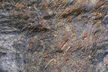 taş kırık ıslak doku