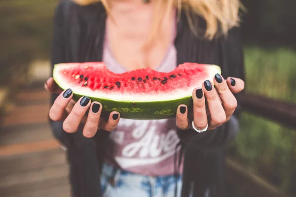 Women Holds Slice Watermelon — Stock Photo, Image