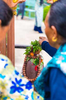 Sürmen, Nepal - 16 Temmuz 2018: Kailashnath Mahadev heykel, dünyanın en yüksek Shiva heykel ve Yükseklik 143 ayaklı (43,5 m) dünyanın 40 en yüksek heykeli de dini teklifleri.
