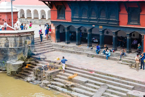 Pashupatinath Nepál Července Roku 2018 Kremační Obřad Pashupatinath Slavné Svaté — Stock fotografie