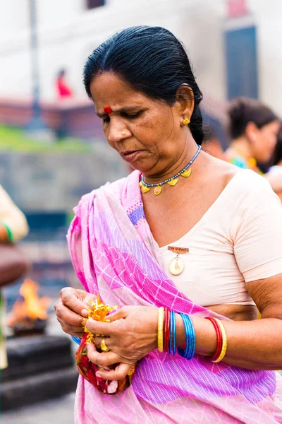 Пашупатинатх Непал Июля 2018 Года Люди Пашупатинатхе Известном Священном Индуистском — стоковое фото